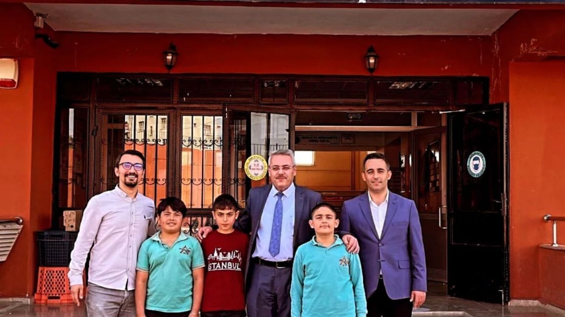 Akyurt İlçe Milli Eğitim Müdürü Kadir ÇIRAKOĞLU'nun okulumuzu ziyareti